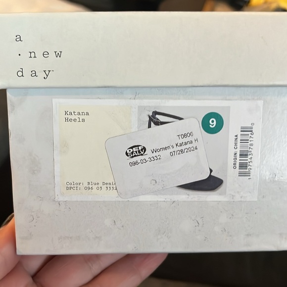Katana Heels - A New Day Denim NWT - Picture 3 of 3